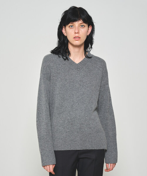 「N.O.R.C by the line」 Vネックニット S ベージュ レディース_画像8