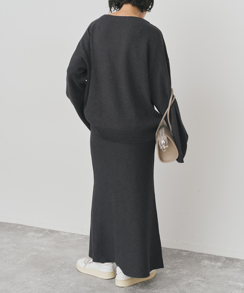 新品タグ付き【Spick & Span】フレアニットスカート 38 ブラック Spick & Span（スピックアンドスパン）の「フレアニットスカート