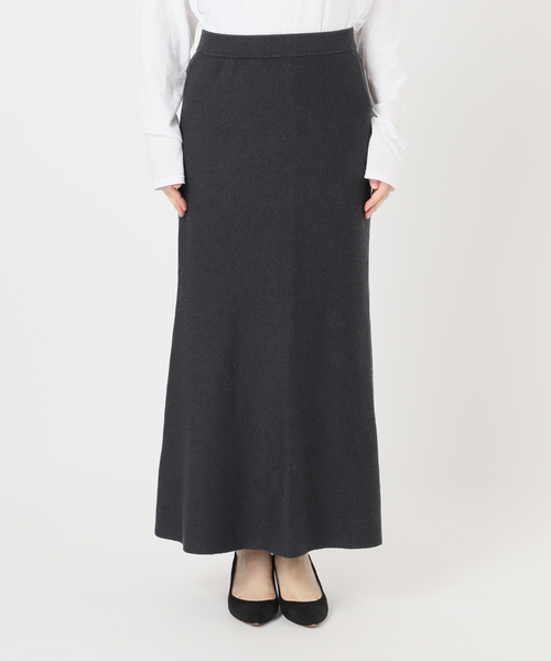 新品タグ付き【Spick & Span】フレアニットスカート 38 ブラック Spick & Span（スピックアンドスパン）の「フレアニットスカート