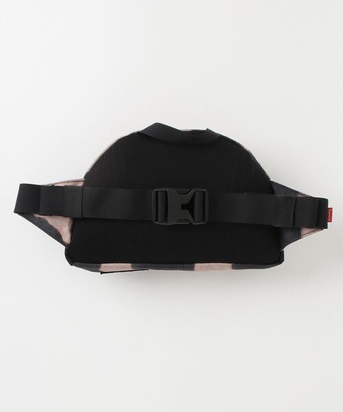 バッグ Supreme / The North Face Shoulder Bag Supreme（シュプリーム） THE NORTH FACE ノースフェイスラボ Suede