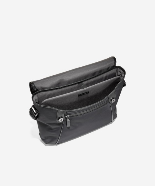 COLE HAAN（コールハーン） ビジネスバッグ カールソン フラップ