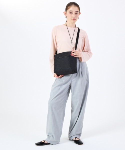 ✨美品✨レスポートサック　SMALL CLEO CROSSBODY　シルバー 送料無料】LeSportsac『スモールクレオ クロスボディ シルバー