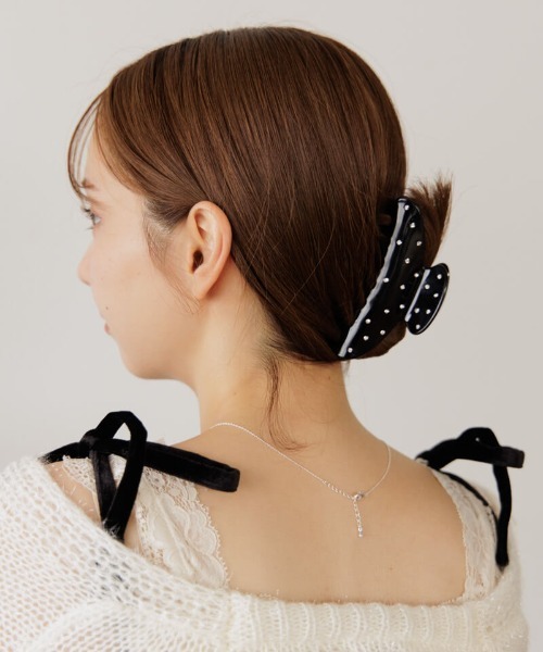 髪留め  フラワー flower（ファッション） ヘアクリップ ビジュースタッズクリップ