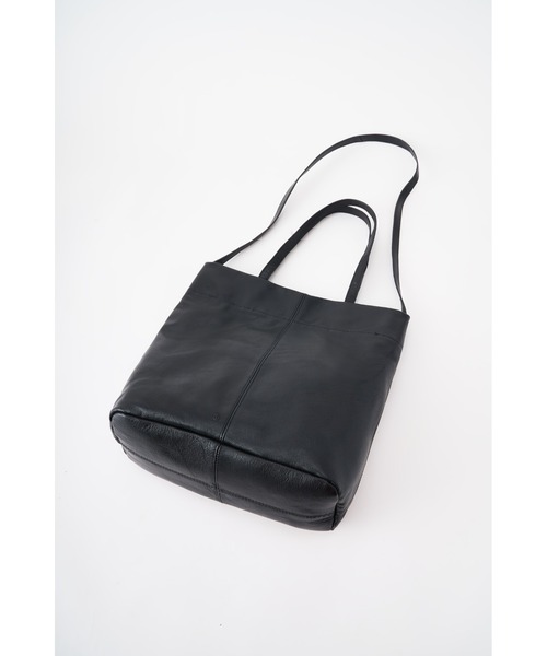 utta トートバッグ 「utta/ウッタ」ゴートレザー2WAY TOTEBAG /山羊革