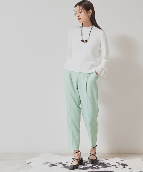 スーナウーナ（SunaUna）/【ポケットフリル／大人フェミニン】テーパードパンツ SunaUna（スーナウーナ） パンツ 「ポケットフリル／大人フェミニン