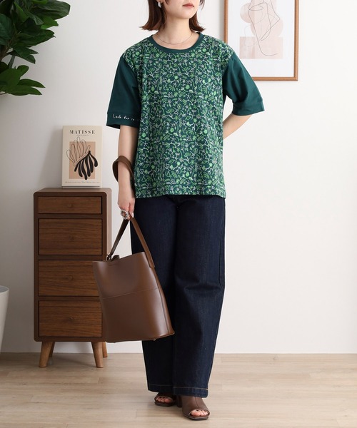 Emago tシャツ EMAGO どこにいるのかな刺繍Tシャツ レディース