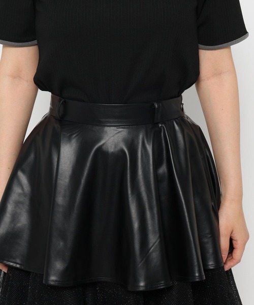 【完売品】HARE 2WAYフェイクレザースカート ブラック HARE（ハレ）の「【EDGY MODE SET UP対応】2WAYフェイクレザー
