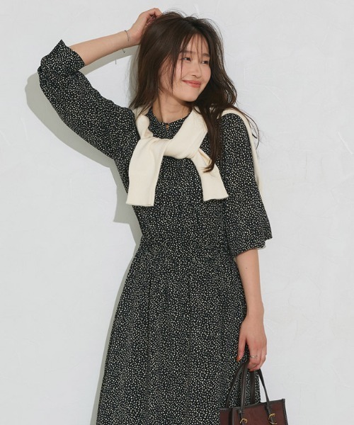 Pierrot ワンピース 選べる柄ピンタックワンピース : ZOZOTOWN