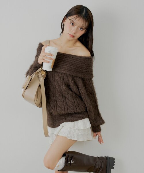 Chico（チコ） ニット セーター リブデザインオフショルルーズニット