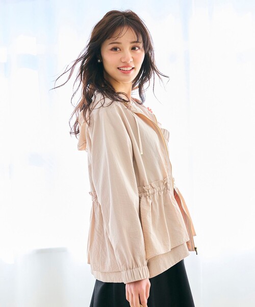 「Feroux」 マウンテンパーカー F ベージュ レディース_画像5