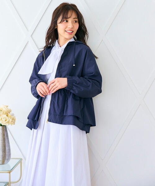 「Feroux」 マウンテンパーカー F ベージュ レディース_画像6