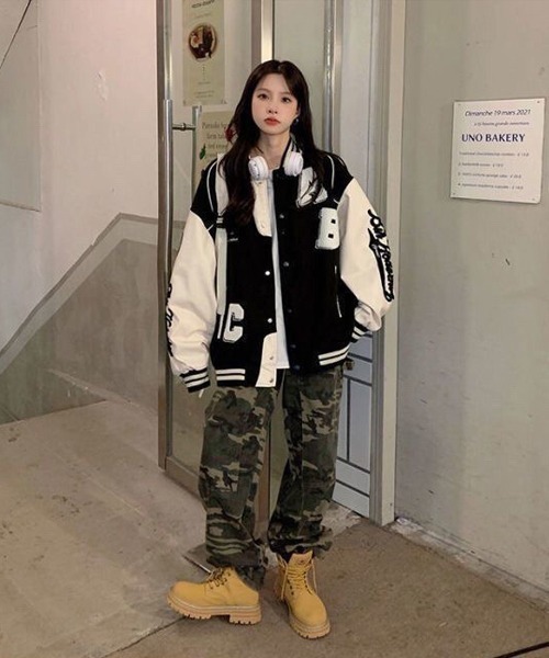 Ressaca（レサーカ） スタジャン オーバーサイズサガラ刺繍スタジャン