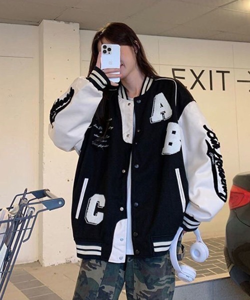 Ressaca（レサーカ） スタジャン オーバーサイズサガラ刺繍スタジャン