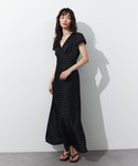 ワンピース 半袖 ドットサテンワンピースの詳細画像1
