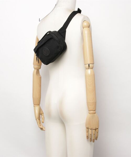 FJALL RAVEN（フェールラーベン） tシャツ Kanken No. 2 Black Hip