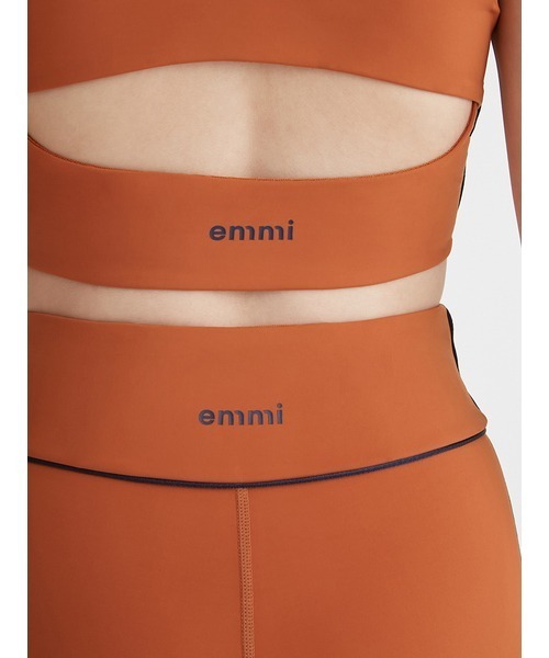 タンクトップ ノースリーブ 「emmi yoga」サスティナレッチ・タンクトップ レディース emmi タンクトップ ノースリーブ 「emmi yoga」サスティナレッチ