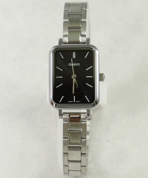 【美品】ジバンシー クォーツ メンズ腕時計 ドレスウォッチ クラシック CASIO（カシオ） 腕時計 クォーツ ドレスウオッチ メタルバンド LTP