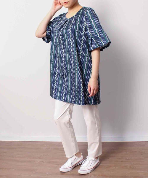 花柄　半袖　チュニック　13号+　LL 花柄 半袖 チュニック 13号+ LL 楽天市場】大きいサイズ レディース