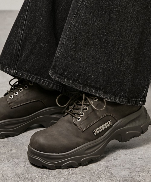 スニーカー 「Alfred Alex」Chunky Metal Plate Shoes/ハイソール