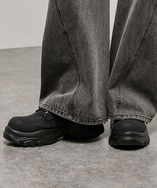 スニーカー 「Alfred Alex」Chunky Metal Plate Shoes/ハイソール