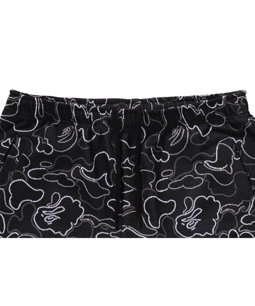 A BATHING APE（アベイシングエイプ） パンツ NEON CAMO RELAXED FIT