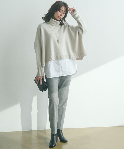 「23区」 タートルネックニット 38 ベージュ レディース_画像2