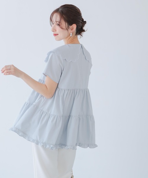 新品未使用♡ ドット刺繍スカラップカラーギャザートップス　 半袖fitmore Fit more ドット刺繍スカラップカラーギャザートップス