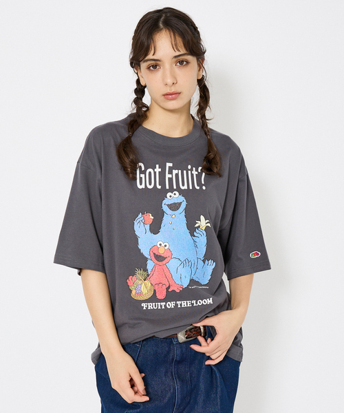 Tシャツ ユニセックス フルーツオブザルーム セサミストリート【国内正規品】 FRUIT OF THE LOOM SESAME STREET×FTL ILLUST T-Shirt B c SESAME STREET meets FOTL Illust T-Shirt B | Fruit of the