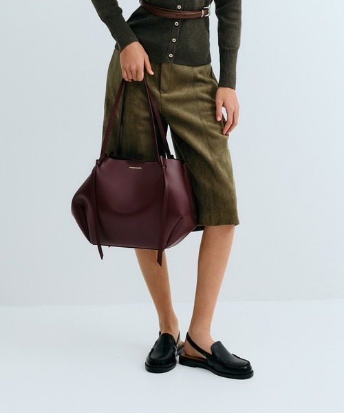 CHARLES ＆ KEITH（チャールズ&キース） トートバッグ Calla カルラ