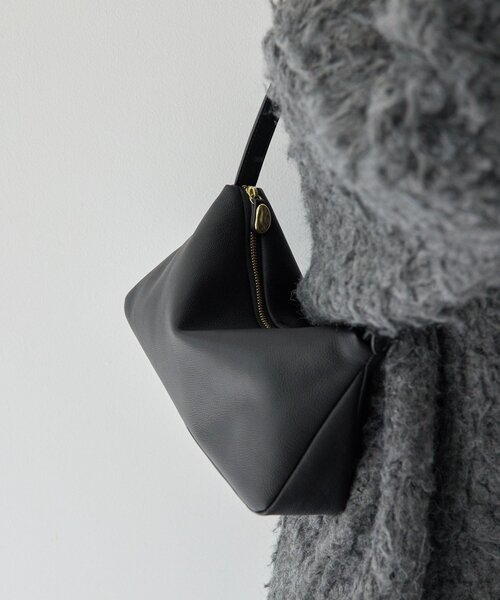 gemeil ショルダーバッグ バッグ 「コラボカラーあり」スクエアワン