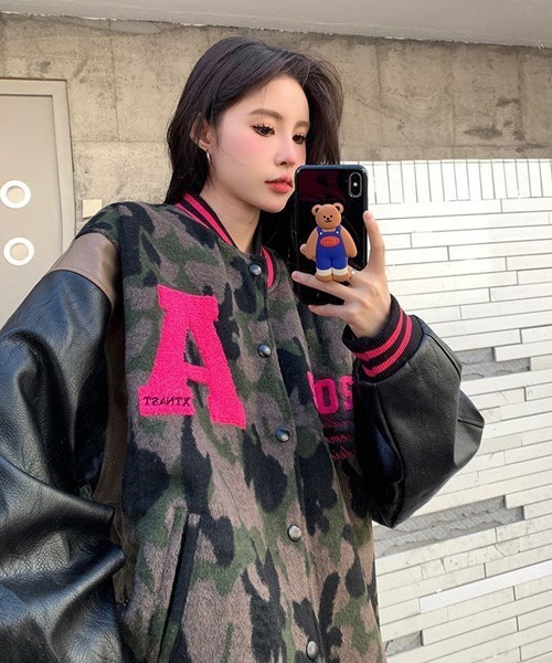 Ressaca（レサーカ） スタジャン オーバーサイズサガラ刺繍