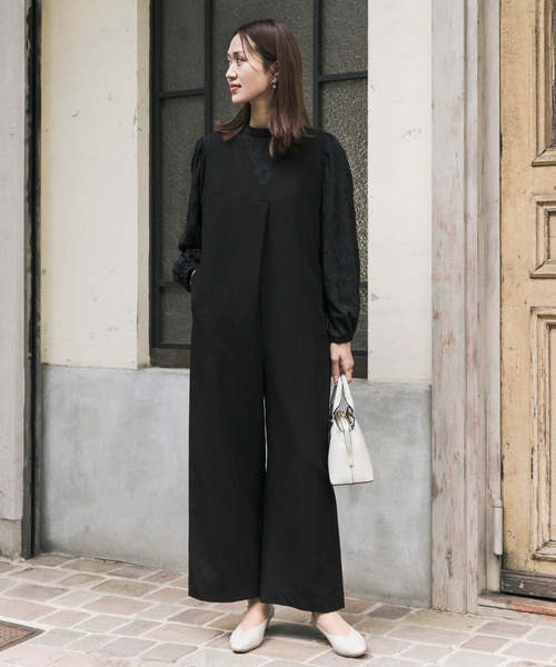 URBAN RESEARCH DOORS（アーバンリサーチドアーズ） パンツ Vネック
