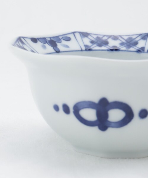 骨董品　鷺草花文八角皿　宣徳年製 212 KITCHEN STORE 食器 藍凛堂 八角小鉢 間取草花 : ZOZOTOWN Yahoo