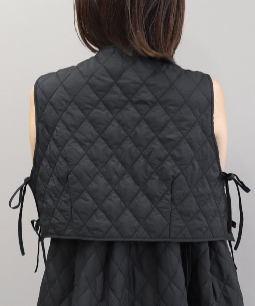 年末セールDESCENTE レディース ベスト 黒 キルティング セール】フロントボタンキルティングベスト（ダウンベスト）｜Niell