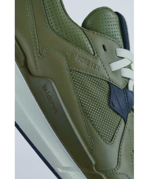ecco（エコー） 防水 スニーカー バイオム 2.2 本革 メンズ GORETEX