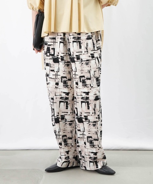 634新品BRILLANTE 幾何学 ジオメトリックプリーツパンツ ànuke online store（アンヌーク） / Geometric Satin