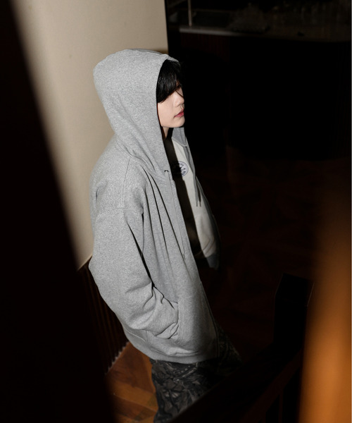 CONVERSE フード付き ブラックパーカー CONVERSE 「CONVERSE」 ジップアップパーカー MEDIUM ブラック