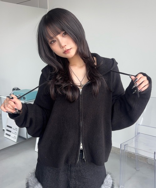 MandO（エムオー） セーター ニット ショート丈ニットジップフーディ