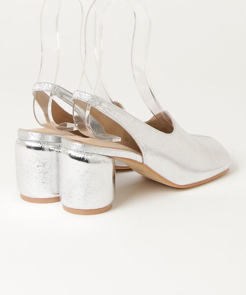 「AIC.」 ヒールサンダル MEDIUM シルバー レディース_画像2