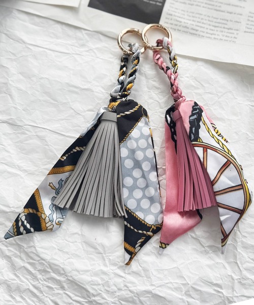 レア物プラダ　スカーフキーホルダー NOLITA LABORATORY チャーム 「 NOLITA / ノリータ 」 スカーフ付き