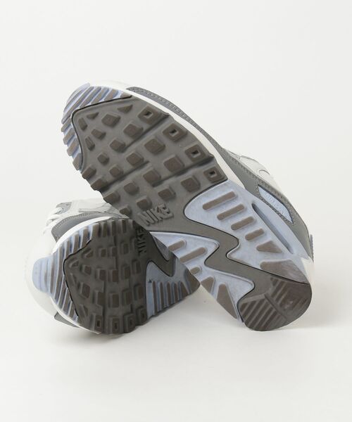 NIKE（ナイキ） ローカットスニーカー 22.5 ホワイト レディース