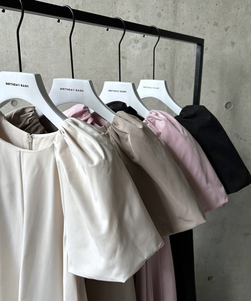 ワンピース VOLUME SLEEVE A LINE DRESSの画像
