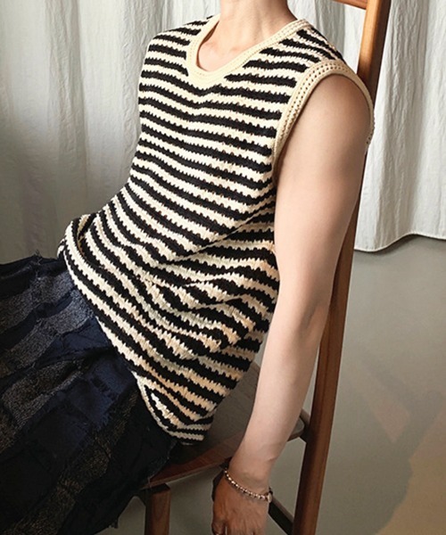 45R ノースリーブ　ニットベスト　サマーニット　刺繍　ボーダー　日本製　麻 NOWLE（ノウル） サマーニット セーター ニット 「NOWLE」クロシェ