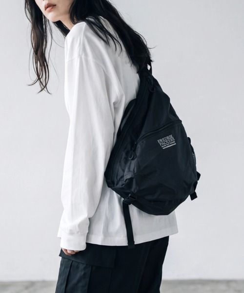 フレッシュサービス FREDRIK PACKERS ショルダーバッグ FREDRIK