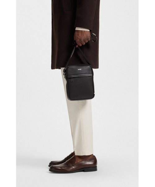 BOSS（HUGO BOSS） ショルダーバッグ BOSSレタリングロゴ