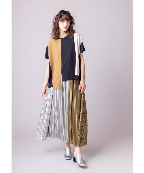 OSMOSIS（オズモーシス） スカート 切替ランダムプリーツスカート