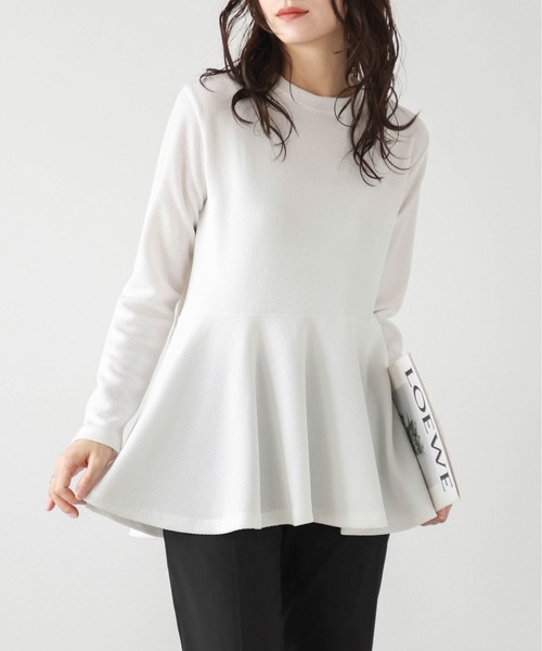La-gemme tシャツ エンボスペプラムフレアトップス レディース