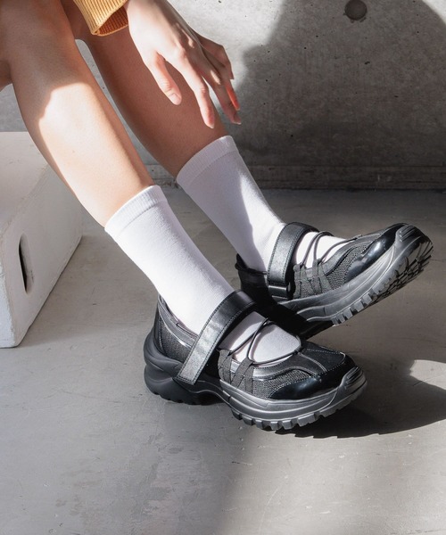 日本未 ★OLD ORDER★ Lite スニーカー White Lady バレー 人気 楽天市場】日本未入荷 OARISM x MIZUNO Racer S ミズノ レーサー