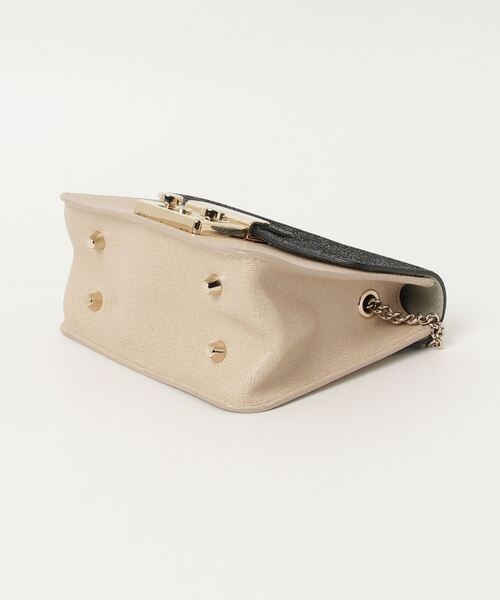 FURLA ベージュ ショルダーバッグ FURLA ベージュ ショルダーバッグ 美品 - メルカリ