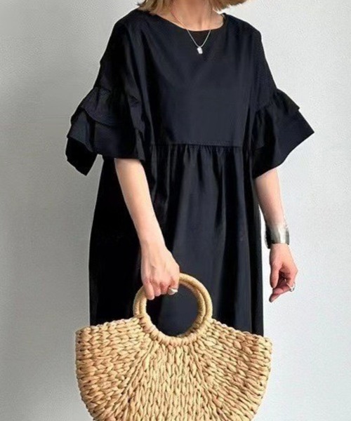 【美品】Bonjour diaryチュニック フリルブラウス（4Y） 美品】Bonjour diaryチュニック フリルブラウス（4Y） 素材感